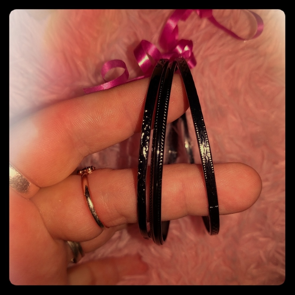 Rhoduim Gun Metal Set Of 3 For 24$